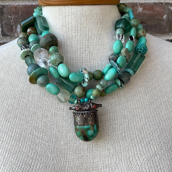 RARE Vintage Tibetan Turquoise & Jade Layered Necklace - Picture 1 of 15